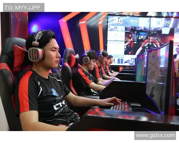 《全球电竞赛事盛况回顾与未来发展趋势探讨》