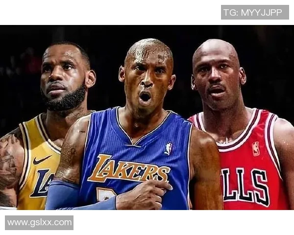 篮球传奇：从球场到人生巅峰，某明星如何征服世界与自己